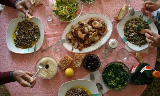 ΚΕΠΚΑ: Συμβουλές για το σαρακοστιανό τραπέζι - Τί πρέπει να προσέξουν οι καταναλωτές