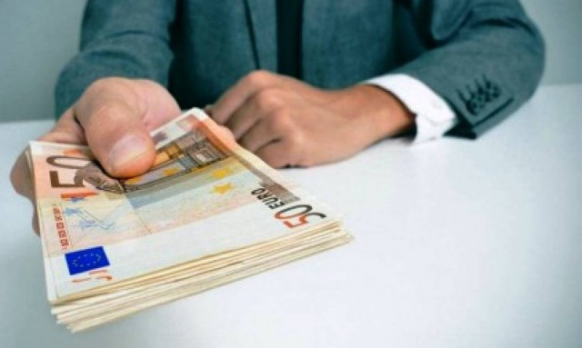 Δουλεύετε την Καθαρά Δευτέρα; Δείτε πόσα χρήματα θα πάρετε