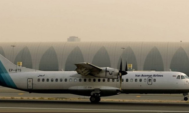 Θρίλερ στο Ιράν: Δεν βρίσκουν τα συντρίμμια του αεροπλάνου - Σκηνές αρχαίας τραγωδίας στο αεροδρόμιο