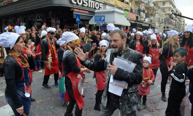 Χαμός στο Καρναβάλι με τον Χρήστο Φερεντίνο: «Είναι μαλ@@@ς» (video)