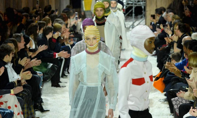 Σε μία θάλασσα από... ποπ κορν πραγματοποιήθηκε το show του Calvin Klein (pics)