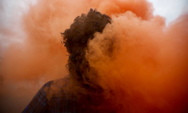 Πλημμύρισε χρώματα και... περίεργους τύπους το Γαλαξίδι -Δείτε γιατί (pics)