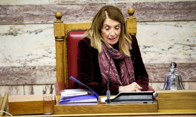 Προανακριτική Novartis – Πανικός στη Βουλή με το «Άι στο διάολο» της Χριστοδουλοπούλου