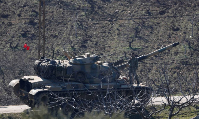 Ραγδαίες εξελίξεις: Συριακές χερσαίες δυνάμεις συρρέουν στο Αφρίν για να πολεμήσουν κατά των Τούρκων