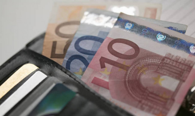 Συντάξεις: Πότε πληρώνουν Δημόσιο, ΟΓΑ, ΙΚΑ, ΟΑΕΕ και ΝΑΤ