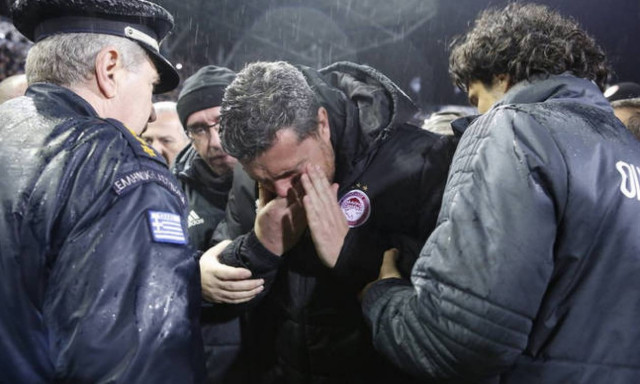 ΠΑΟΚ - Ολυμπιακός: Η γνωμάτευση Γκαρθία και ο ανεγκέφαλος που πέταξε την χαρτοταινία