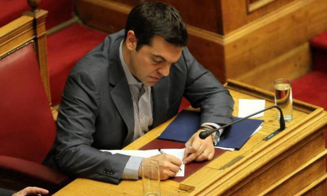 Ανασχηματισμός 2018: Αντίστροφη μέτρηση - Γράφει και σβήνει ονόματα ο Τσίπρας