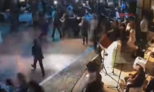 Βίντεο σοκ: Γαμήλιο γλέντι μετατράπηκε σε τραγωδία στην Άγκυρα - Δύο νεκροί