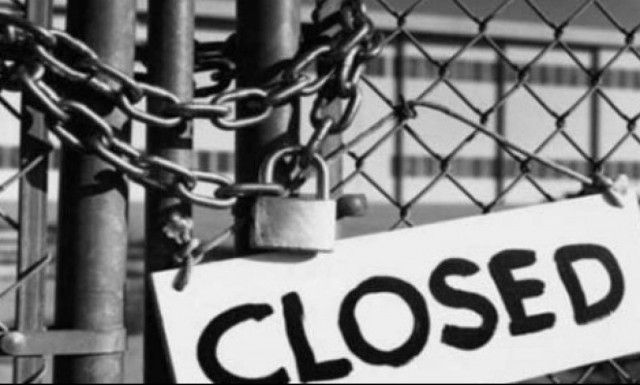 «Λουκέτο» σε καφέ μπαρ, κέντρο διασκέδασης και εστιατόριο