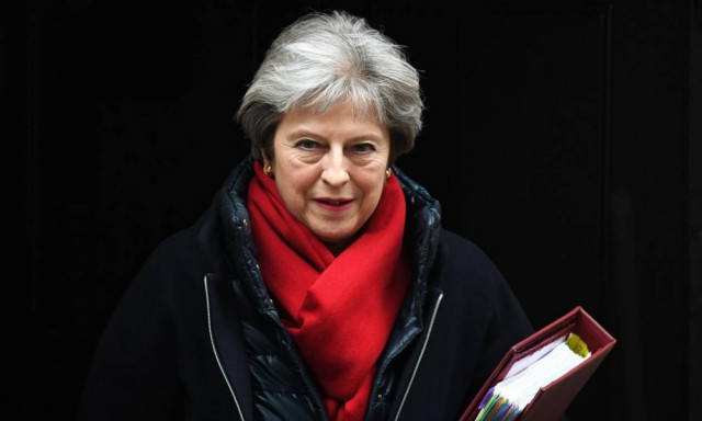 Βρετανία: Έντονη αντίδραση της Μέι στο σχέδιο της Κομισιόν για το Brexit