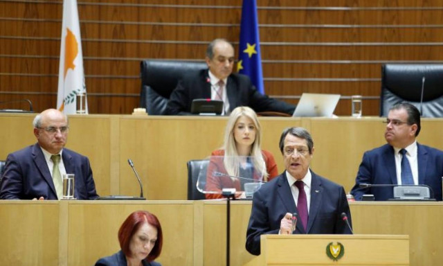 Ο Νίκος Αναστασιάδης ανέλαβε επίσημα την προεδρία για τη νέα πενταετία (video)