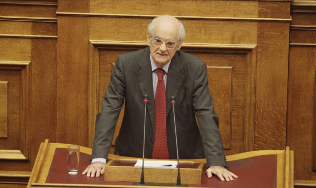 Απόστολος Κακλαμάνης: Να φέρουμε ξανά τον λαό κοντά στην πολιτική