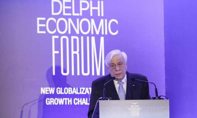 Προκόπης Παυλόπουλος: Ο μεγαλύτερος εχθρός της Ευρωζώνης είναι το χρέος