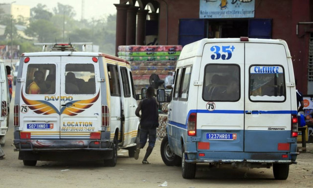 Μακελειό στην Μπουρκίνα Φάσο: Τουλάχιστον 28 νεκροί σε επίθεση στη γαλλική πρεσβεία