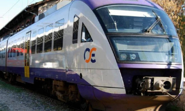 Work stoppages on Monday and 24-hour strike on Tuesday in railway services