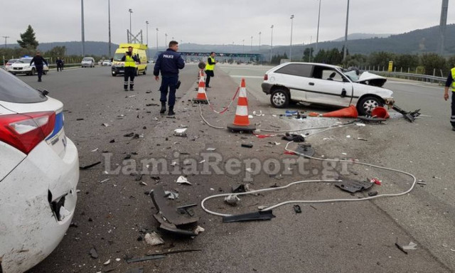 Άγρια καταδίωξη στην Εθνική Οδό Αθηνών - Λαμίας με ένα νεκρό (pics&vid)