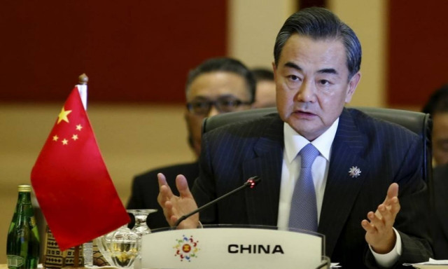 H Κίνα παροτρύνει τις ΗΠΑ και τη Βόρεια Κορέα να προχωρήσουν σε διάλογο