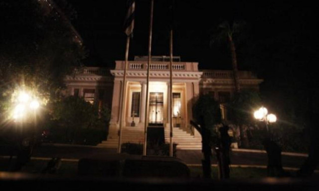 Κυβερνητικές πηγές κατά Μητσοτάκη: Η ανεπάρκειά του στα εθνικά θέματα είναι πρόβλημα για τη χώρα