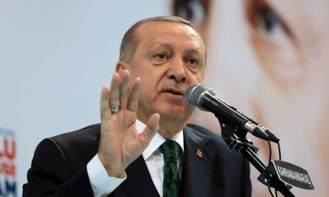 Οργή Ερντογάν εναντίον Moody's: Υποβαθμίζετε εμάς και όχι την Ελλάδα που βυθίζεται