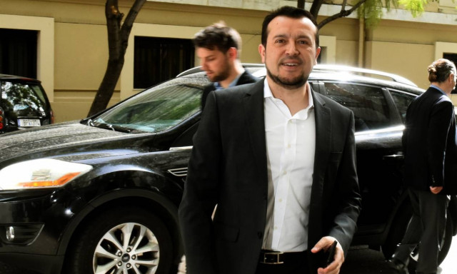 Άνοιγμα Παππά στην Κεντροαριστερά: Μπορούν οι πολιτικές δυνάμεις να συμβάλουν στη δίκαιη ανάπτυξη