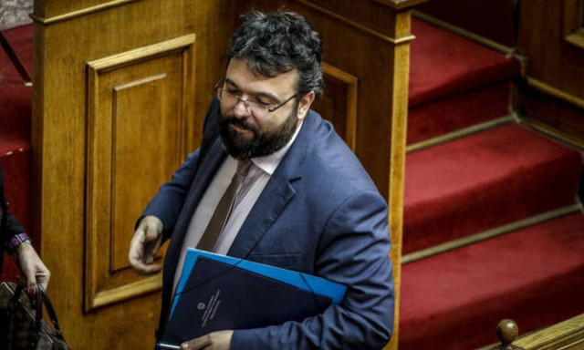 Deputy Sports Minister Vassiliadis sounds the alarm over events in Greek football