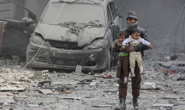 «Λουτρό αίματος» στη Συρία: Τουλάχιστον 1.220 άμαχοι νεκροί σε ένα μήνα στη Γούτα (ΣΚΛΗΡΕΣ ΕΙΚΟΝΕΣ)