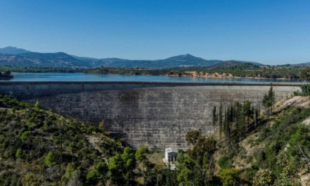 Η ιστορία του φράγματος και της λίμνης του Μαραθώνα