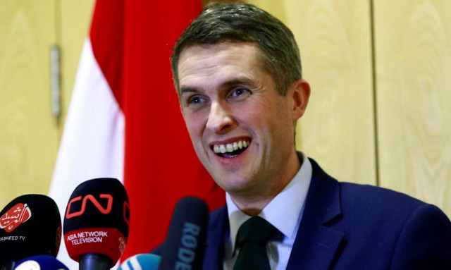 H Ρωσία απαντά στον Βρετανό υπουργό Άμυνας: «Θυμίζει γύναιο και είναι διανοητικά ανεπαρκής»