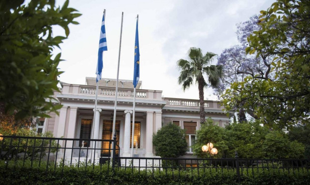 Υπόθεση Novartis - Μαξίμου: «Ο κ. Σαμαράς διολισθαίνει από τη γραφικότητα στη γελοιότητα»