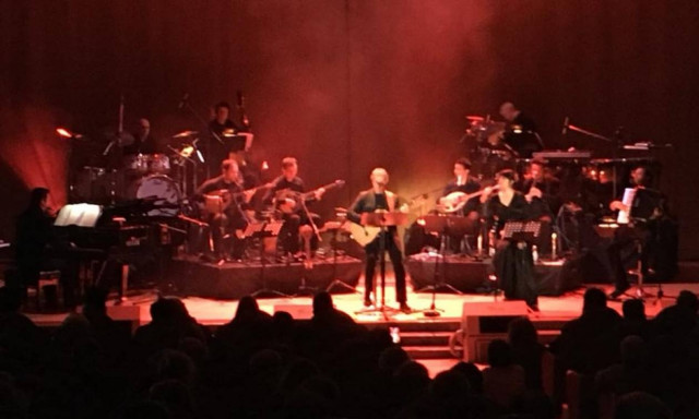 Viral στα ρωσικά media η συναυλία του Νταλάρα για την Ελλάδα στη Μόσχα – Δείτε ολόκληρη τη συναυλία