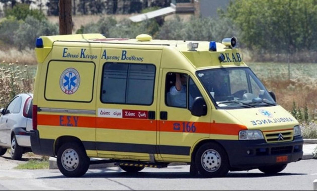 Λαμία: Άντεξε μέρες πεσμένη στο πάτωμα και ξεψύχησε φθάνοντας στο νοσοκομείο!