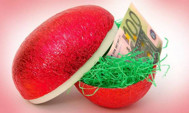 Δώρο Πάσχα: Ποιοι το δικαιούνται και πότε θα καταβληθεί - Τι ποσό λαμβάνουν οι άνεργοι