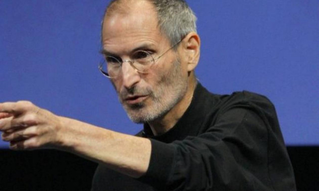 Δείτε πόσα χρήματα «έπιασε» η υπογραφή του Στιβ Τζομπς σε δημοπρασία