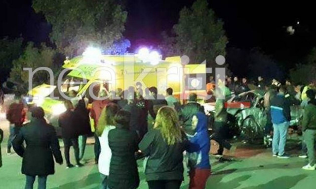 Πολύνεκρο τροχαίο στο Ηράκλειο: Καρέ - καρέ ο απεγκλωβισμός των θυμάτων (ΠΡΟΣΟΧΗ ΣΚΛΗΡΕΣ ΕΙΚΟΝΕΣ)