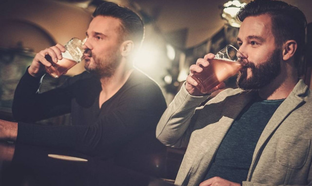 Υπάρχει κάτι πιο δυνατό από την αντρική φιλία;