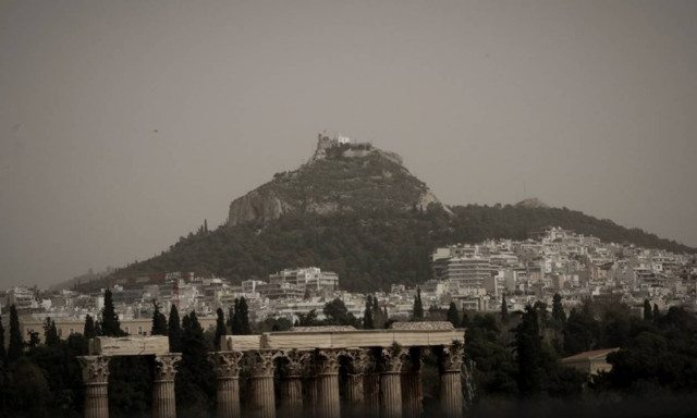 Αφρικανική σκόνη: Συστάσεις του υπουργείου Υγείας για την αποφυγή αναπνευστικών προβλημάτων