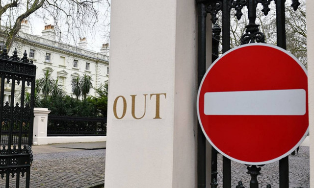 Ο «Ψυχρός Πόλεμος» επέστρεψε: Σαρωτικό κύμα απελάσεων Ρώσων διπλωματών σε ολόκληρη τη Δύση