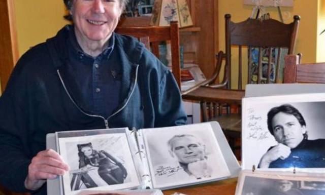 Πάμπλουτος υπερσυλλέκτης ανοίγει τα... συρτάρια του!