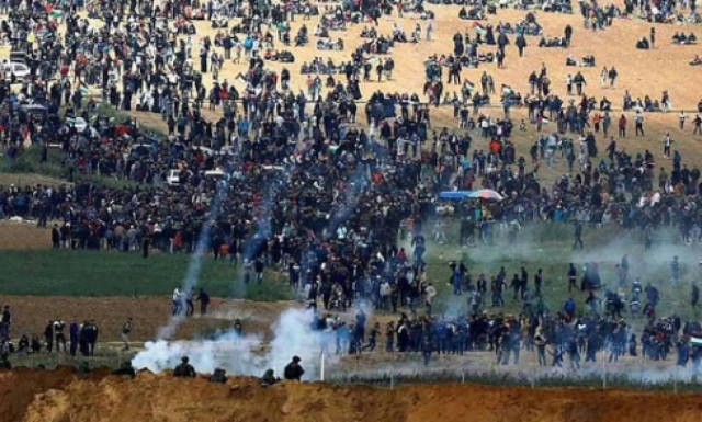 Με αίμα βάφτηκε η Γάζα: 15 Παλαιστίνιοι νεκροί από ισραηλινά πυρά – Ανελέητες συγκρούσεις και χάος