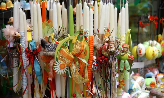 Janssen: Πασχαλινά δώρα σε 160 οικογένειες του Δήμου Λυκόβρυσης – Πεύκης