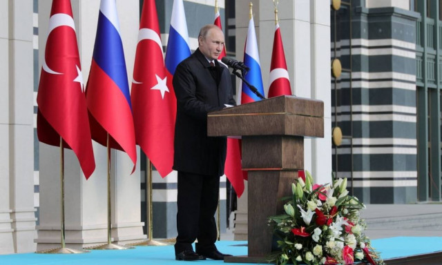 Πούτιν: Προτεραιότητά μας η παράδοση των S-400 στην Άγκυρα