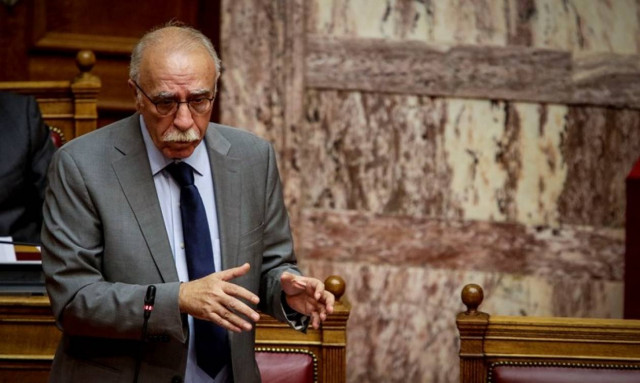 Τηλεφωνική επικοινωνία Βίτσα με τον Τούρκο υπουργό Εσωτερικών