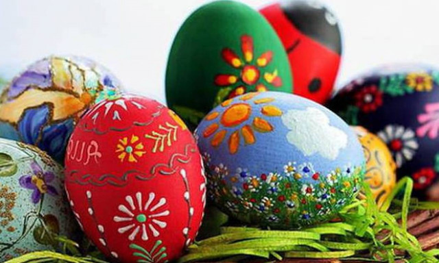 Πάσχα 2018 - Ωράριο καταστημάτων: Τι ώρα θα ανοίξουν το Μεγάλο Σάββατο μαγαζιά και σούπερ μάρκετ