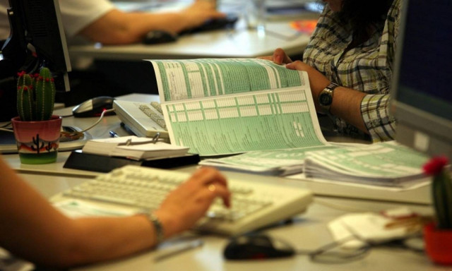 Φορολογικές δηλώσεις 2018: Ποιοι κινδυνεύουν με χαράτσι 22%