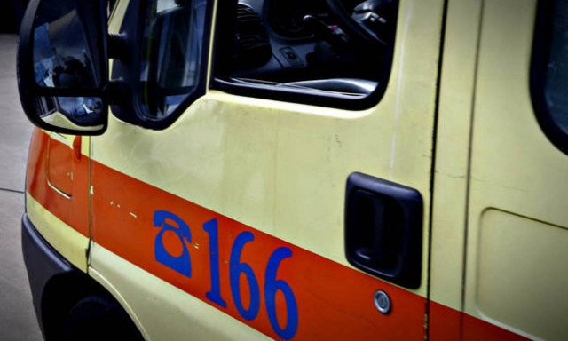 Ρέθυμνο: Τρελή πορεία Ι.Χ. που «καρφώθηκε» σε κολόνα