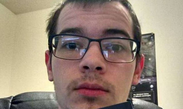 Ανατριχιαστική ομολογία: «Σκότωσα τη μητέρα μου – Την πυροβολούσα και την άκουγα να ουρλιάζει»