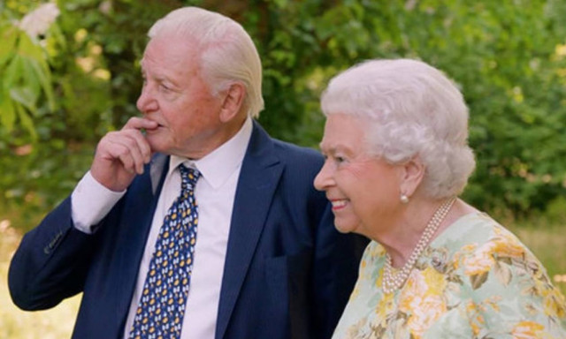 Η Βασίλισσα Ελισάβετ κάνει πλάκα με το θάνατό της και τον… Τραμπ σε ντοκιμαντέρ για τη φύση (video)