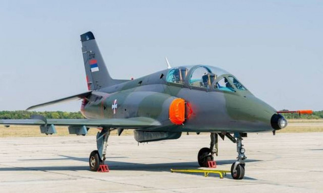 Συντριβή στρατιωτικού αεροσκάφους στη Σερβία - Ένας νεκρός