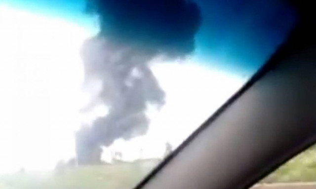 Συντριβή στρατιωτικού αεροσκάφους στην Αλγερία - Φόβοι για εκατοντάδες νεκρούς (Pics+Vids)