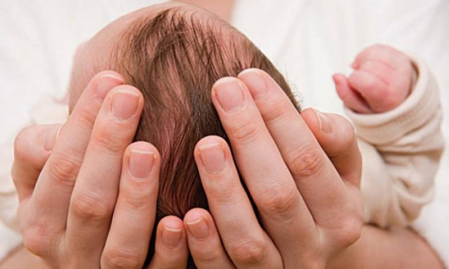 Απίστευτο: Μωρό γεννήθηκε τέσσερα χρόνια μετά τον θάνατο των γονέων του!